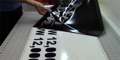 weeding vinyl lettering